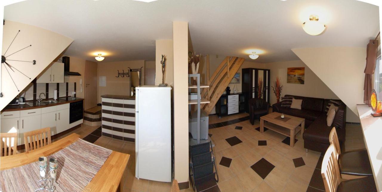 Nanis Hotel & Appartements Steinhude Habitación foto